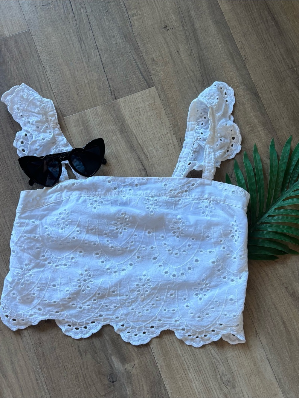 Express White Eyelet Lace Crop Top